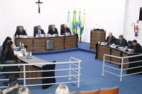 Atendendo a população, Câmara recomenda construção de ponto de ônibus, ampliação do horário de testes da Covid e melhorias em estradas do interior  