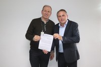 Câmara e Unicentro firmam parceria em prol da preservação documental e memória do Poder Legislativo