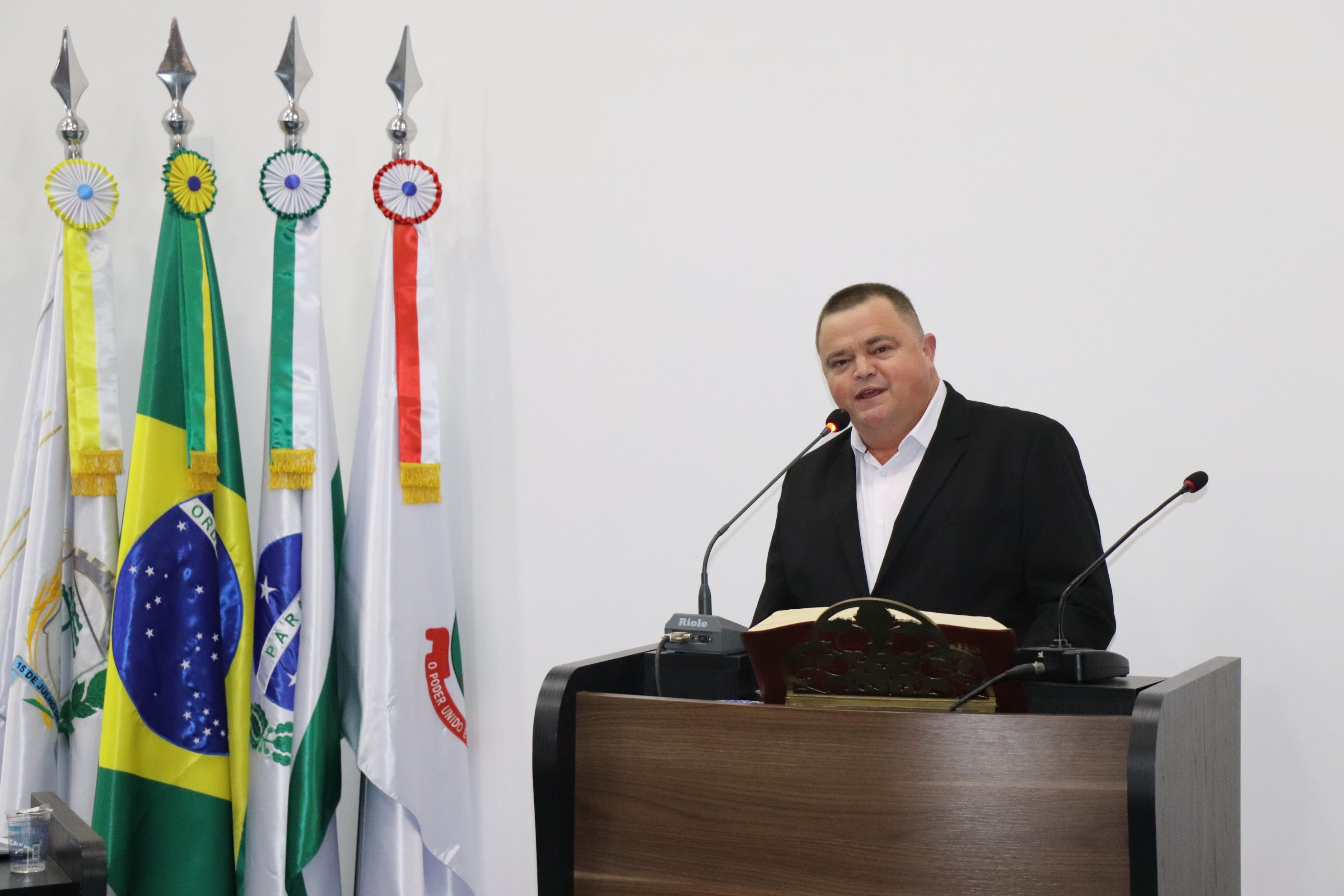 Em comemoração ao Dia da Enfermagem, Agostinho Basso discorre sobre a data e presta reconhecimento aos profissionais da área   