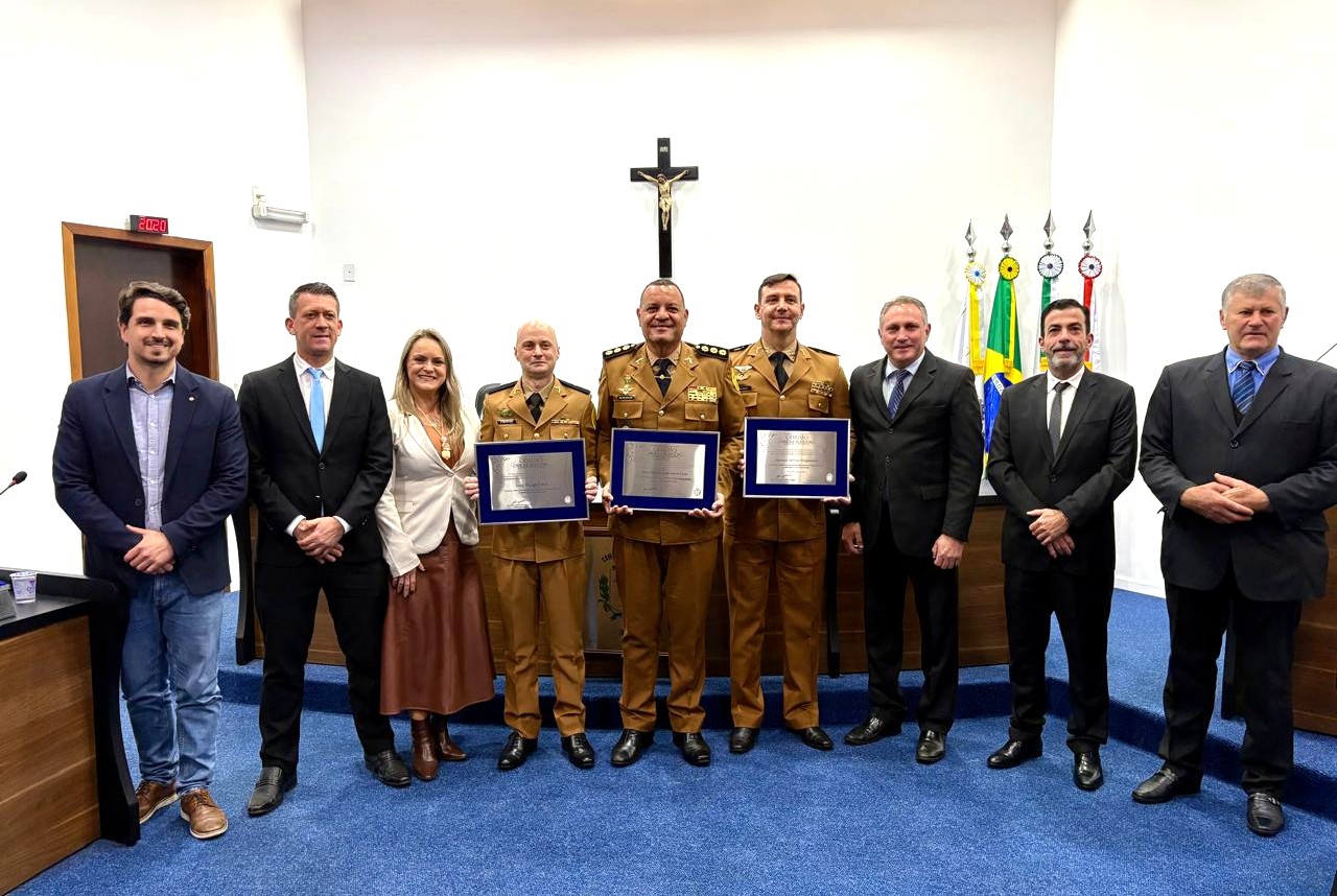 Legislativo concede Títulos de Cidadania Honorária de Irati ao Coronel Joas Marcos Carneiro Lins, ao Major Marcio Verner Nogueira e ao Tenente Luiz Thiago Carli