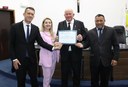 Legislativo entrega Moção de Aplausos à Instituição de Longa Permanência para Idosos Santa Rita 