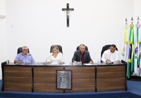 PL que trata do pagamento de horas extras, vale alimentação e adicionais noturnos aos servidores públicos é aprovado em regime de urgência