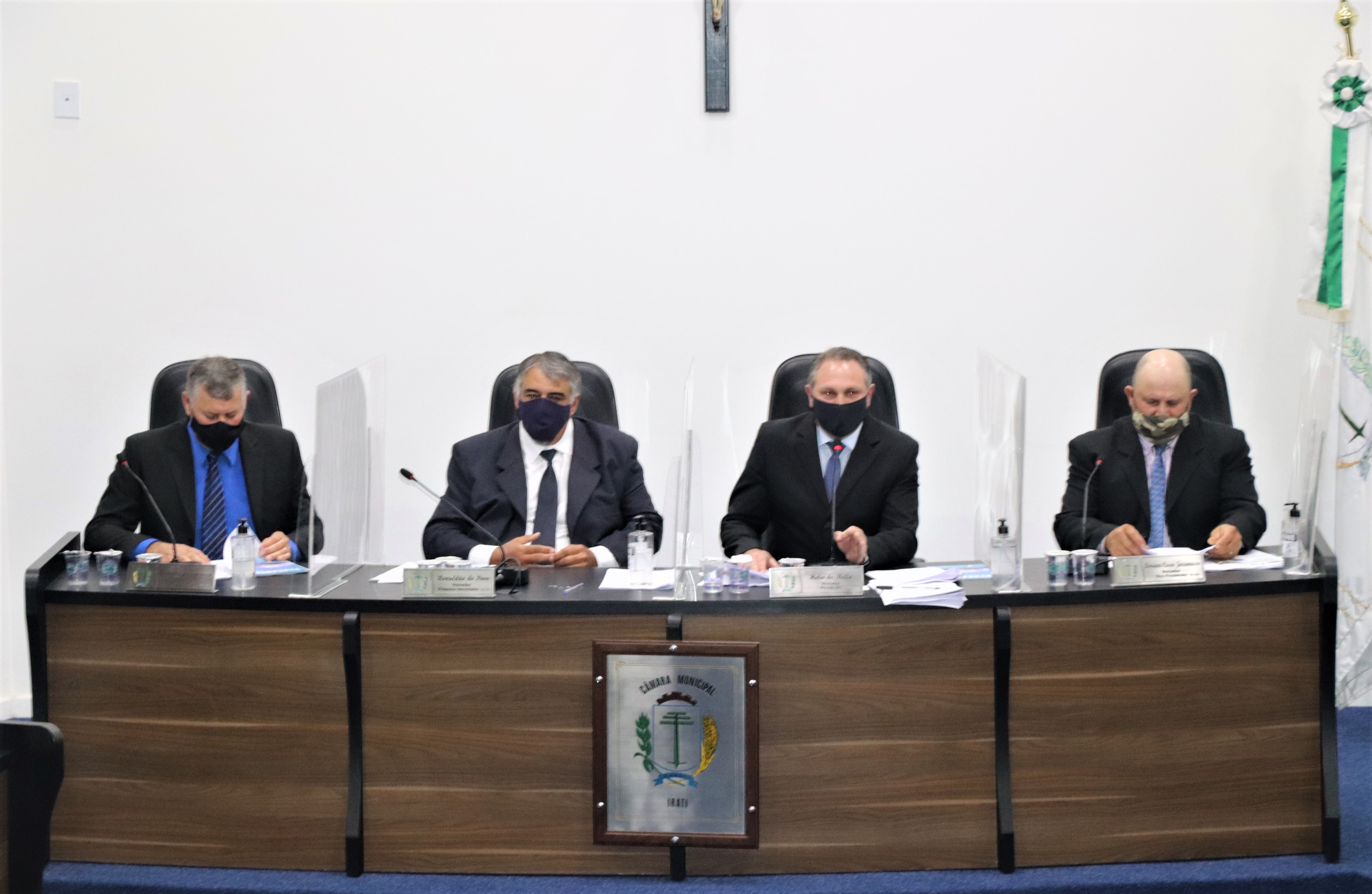 PLs que autorizam cobranças de contribuição de melhoria no bairro Jardim Virgínia são apresentados 