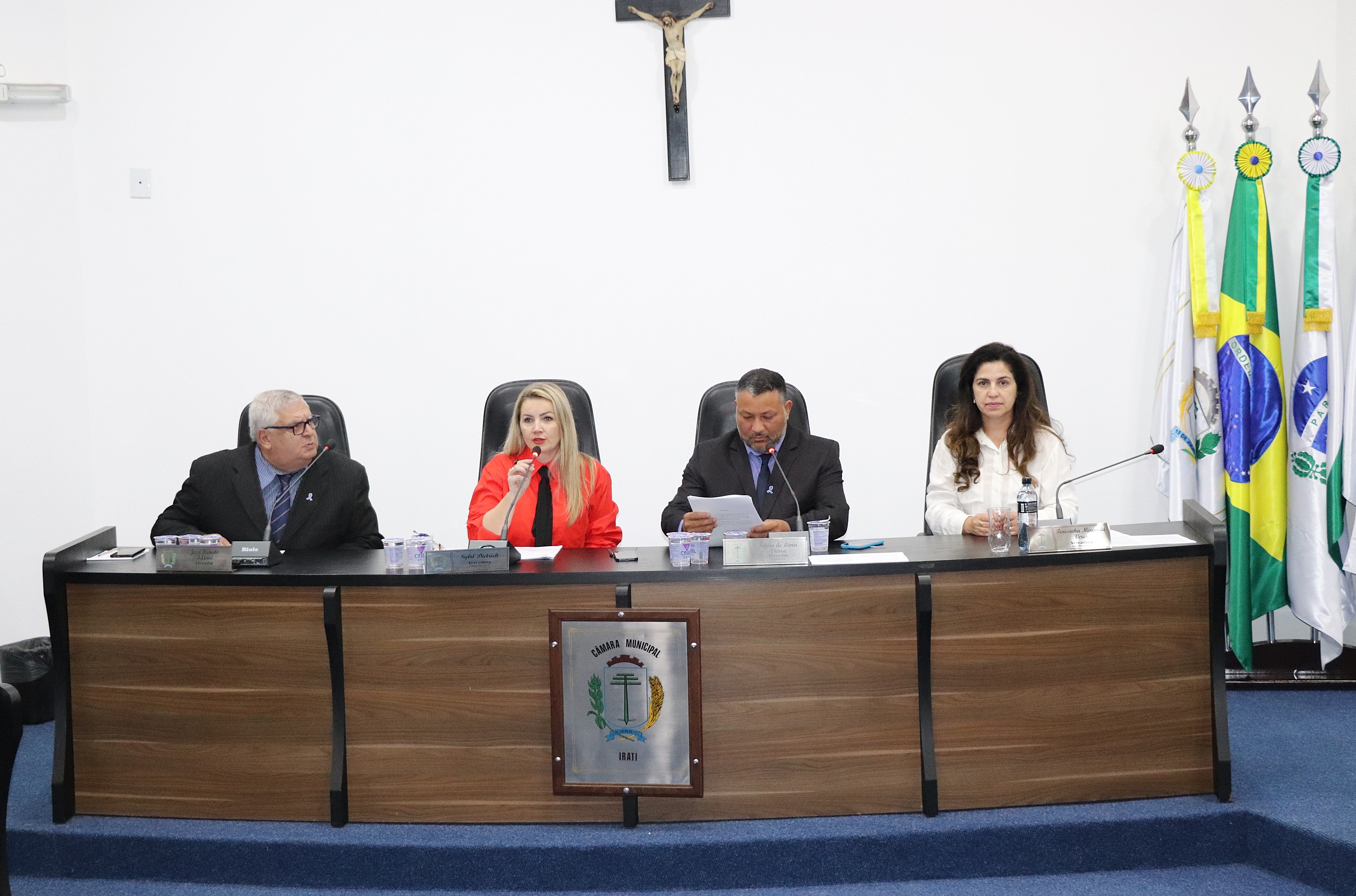 PLs que autorizam o Executivo a doar ao Estado os imóveis ocupados pelos Colégios Duque de Caxias e João de Mattos Pessoa são aprovados em regime de urgência