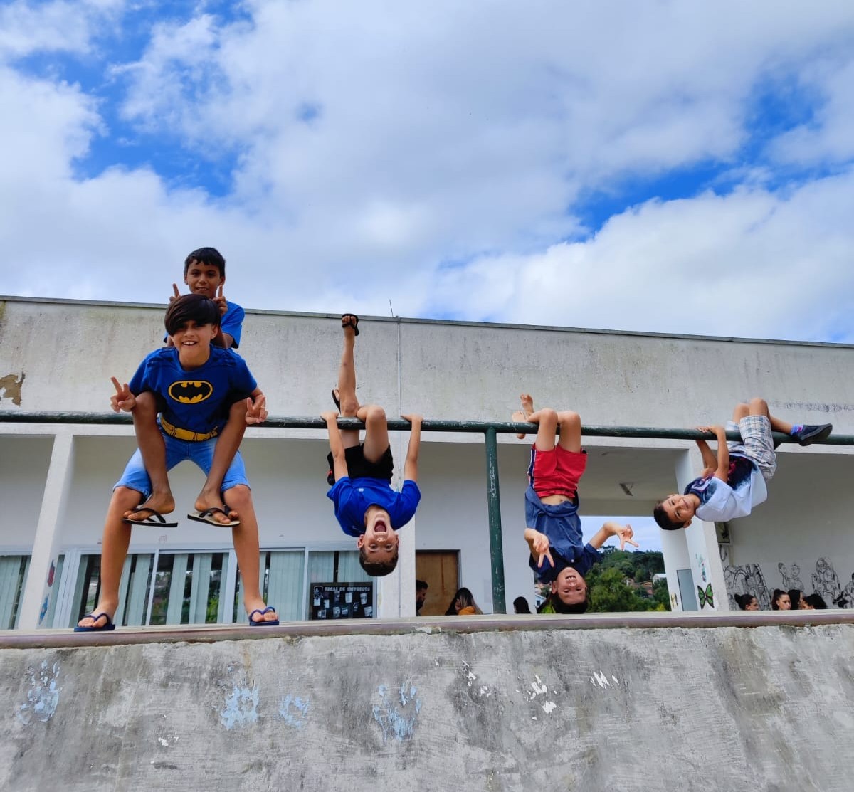 Vereadores aprovam projeto que institui o “Selo Amigo da Criança e Adolescente” no município 