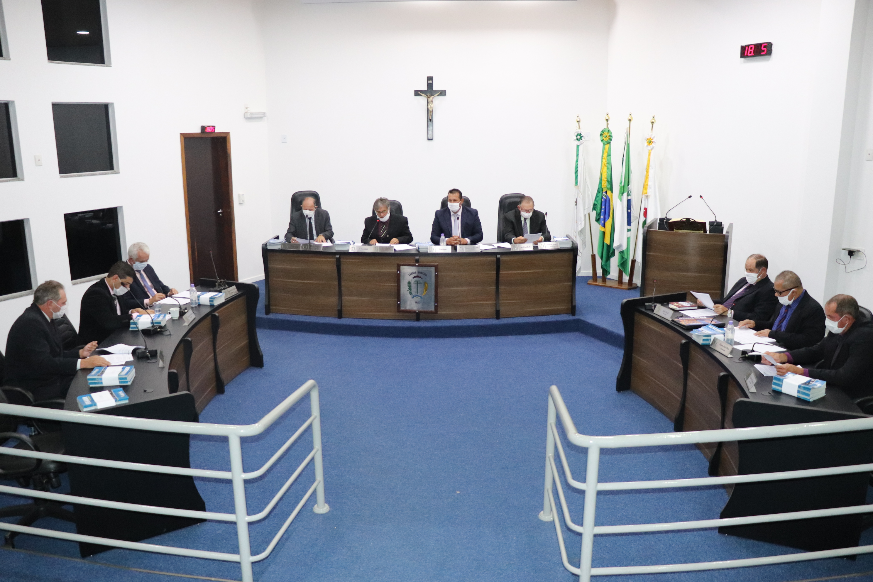 Vereadores pedem auxílio da Prefeitura para fiscalizar motocicletas barulhentas no município