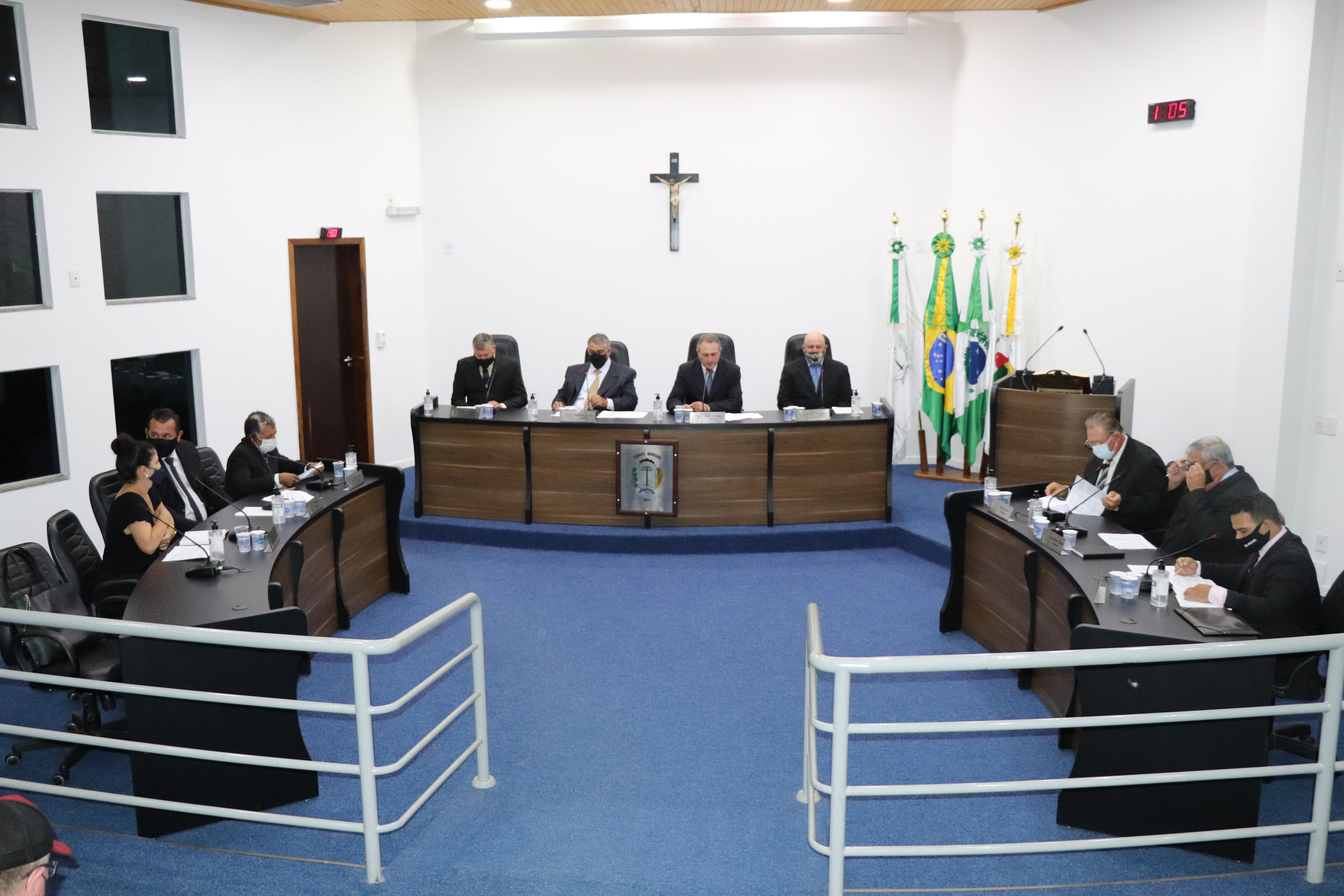 Vereadores solicitam melhorias urgentes em vias urbanas e rurais