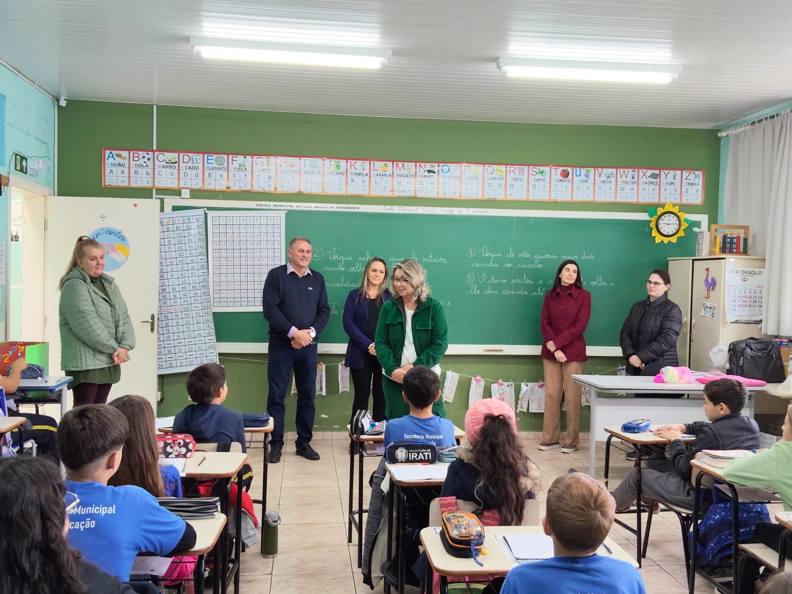 Vereadores visitam escolas participantes do Programa Câmara Mirim – Legislatura 2025 